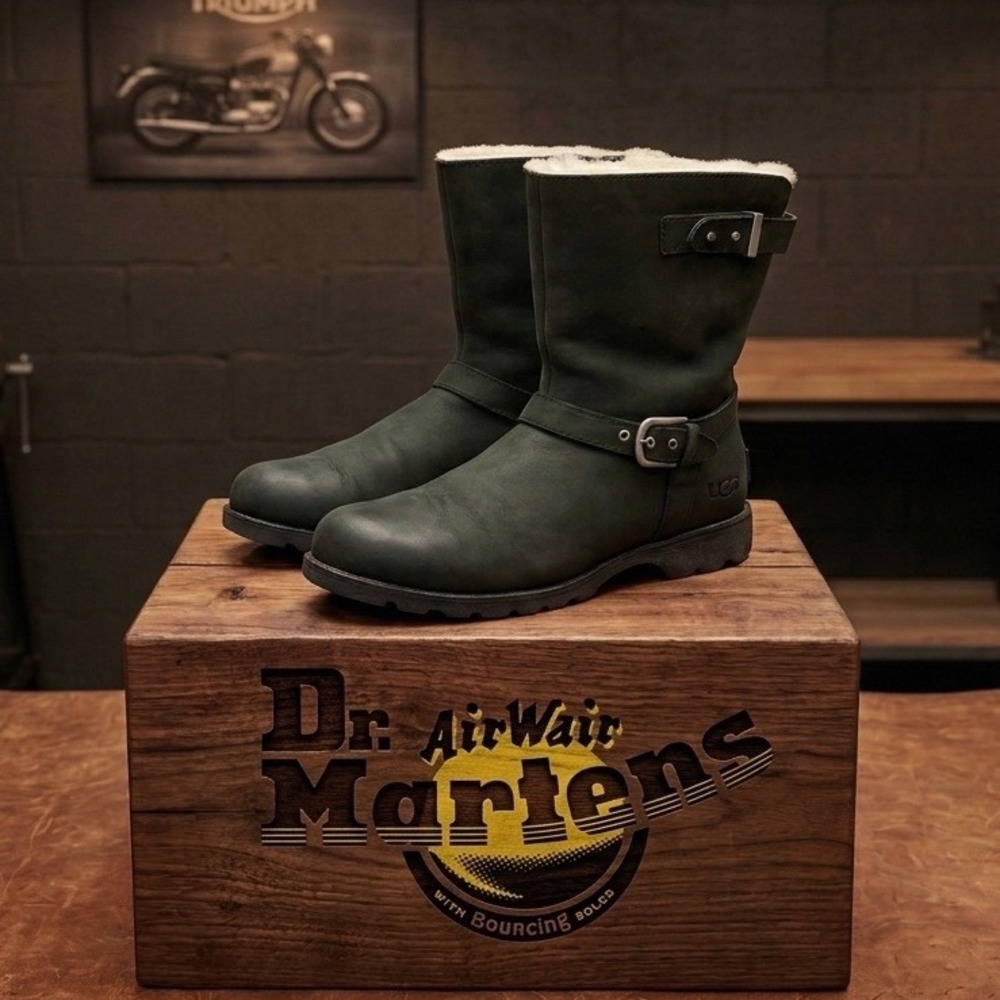 Dr. Martens 🖤Gayle FL Black Leather Suede Faux Fur Lined Biker Boots‎  MOTO 8